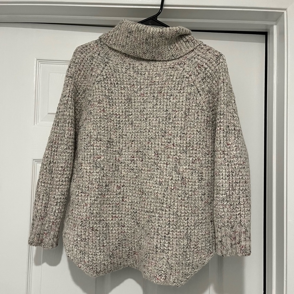 🔥3 for $15🔥 Free People Thick Cowl Neck Sweater Medium